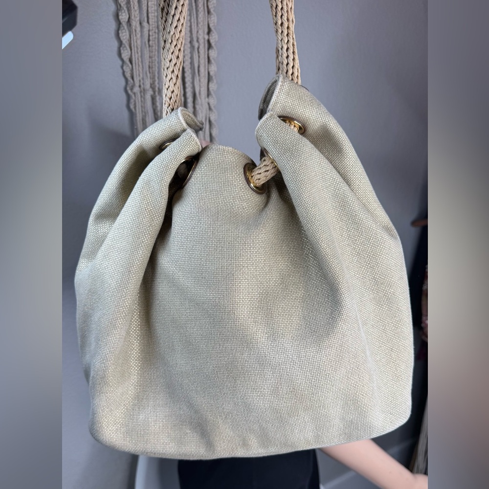 Michael Kors Canvas &‎ Leather Drawstring Bucket Bag Beige/Tan Shoulder Tote - Picture 3 of 9